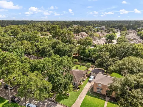 View/Area - 17407 Loring Ln, Spring, TX 77388 photo 5 of 8