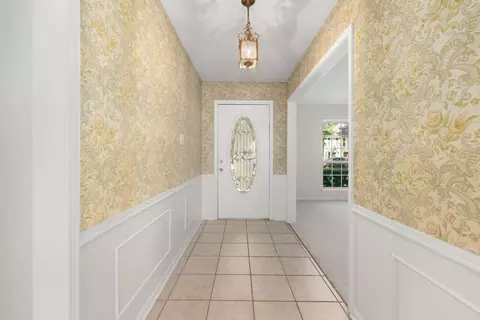 Entry Way - 17407 Loring Ln, Spring, TX 77388 photo 1 of 1