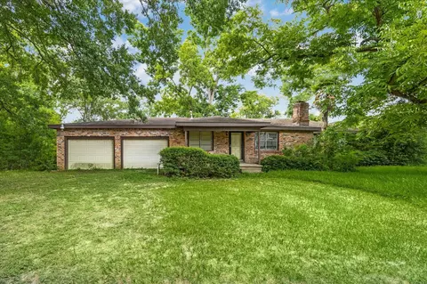 616 Spring Cypress Rd, Spring, TX 77373