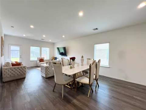 Dining - 5226 Castlebury Meadows Dr, Spring, TX 77373 photo 3 of 3