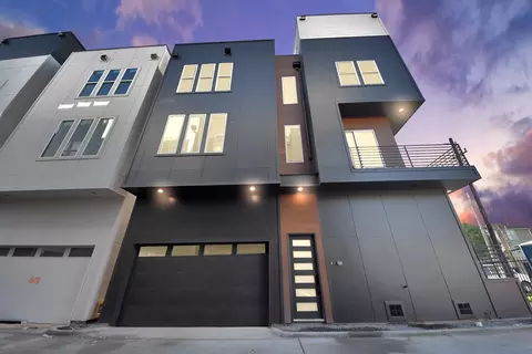 1601 W 25th St, Houston, TX 77008