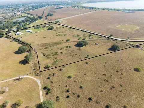 1100 Calhoun Rd, Eagle Lake, TX 77434 photo 9