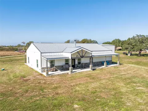 1100 Calhoun Rd, Eagle Lake, TX 77434 photo 2
