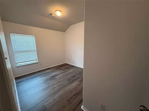 Bedroom - 2028 Cedar Tree Ct, Conroe, TX 77301 photo 2 of 3