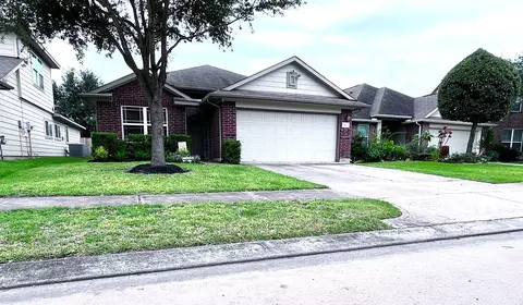 24631 Lakecrest Town Dr, Katy, TX 77493