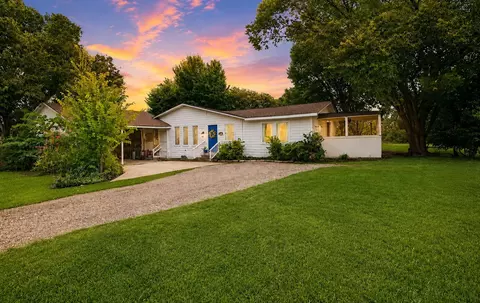 232 Fm 2628 Rd, Huntsville, TX 77320