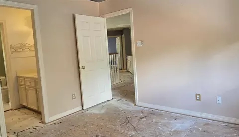 Bedroom - 6614 Ambercrest Dr, Spring, TX 77389 photo 3 of 3
