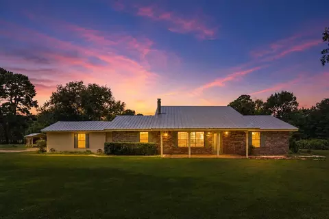 151 Parker Road Rd, New Waverly, TX 77358