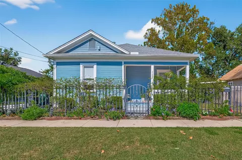 1122 Louise St, Houston, TX 77009