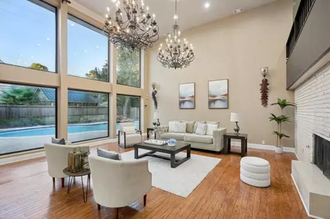 5914 Bermuda Dunes Dr, Houston, TX 77069