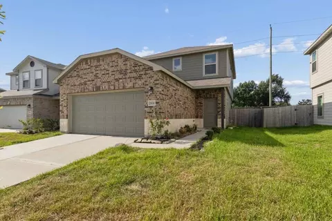 2038 Summer Night Dr, Houston, TX 77073