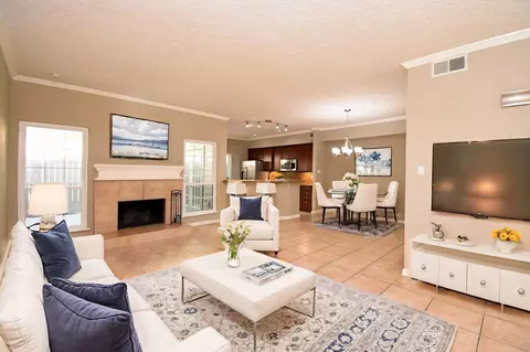 9400 Doliver Dr #56, Houston, TX 77063