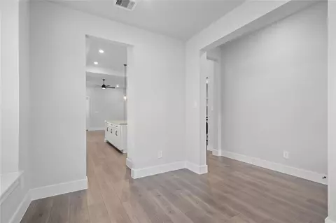 Entry Way - 2039 Forest Stream Way, Conroe, TX 77304 photo 4 of 4