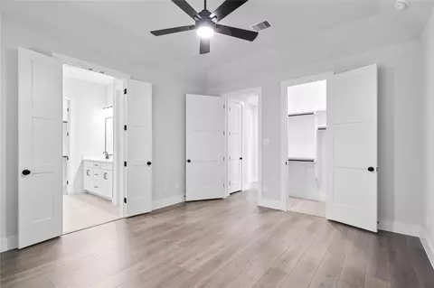 Bedroom - 2039 Forest Stream Way, Conroe, TX 77304 photo 3 of 4
