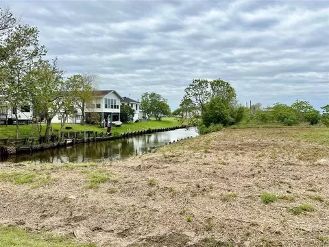 00 Stewart, Freeport, TX 77541