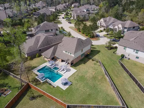 414 Rowan Pine Ct, Conroe, TX 77304 photo 4