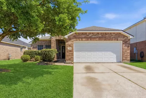4506 Prince St, Baytown, TX 77521