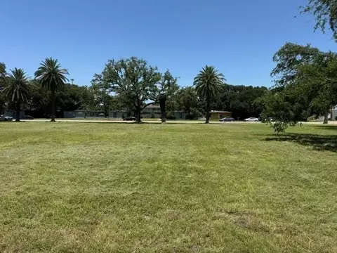 800 3rd Ave N Ave N, Texas City, TX 77590