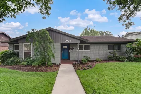 9223 Kapri Ln, Houston, TX 77025