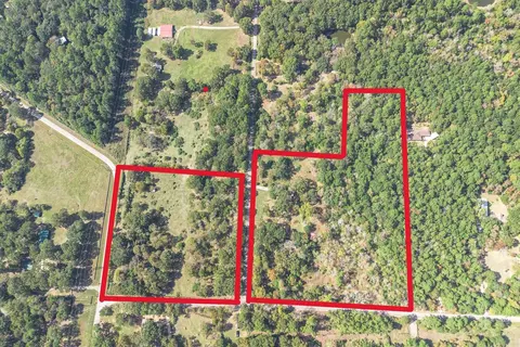 22868 Henson Rd, Montgomery, TX 77356