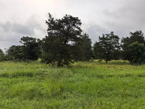 2702 14th, Hempstead, TX 77445 photo 5