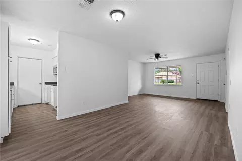 3110 Brisbane St, Houston, TX 77051