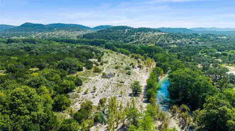 777 Haley Ln, Medina, TX 78055