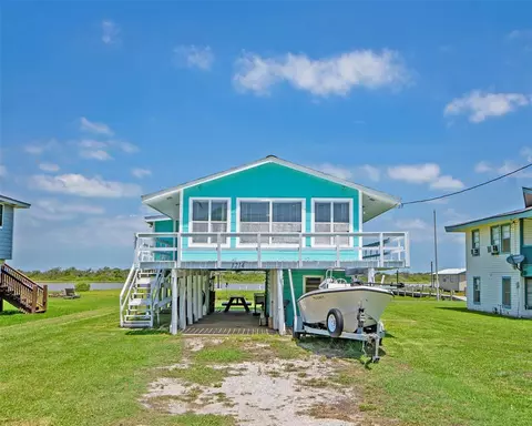 1214 County Road 201, Sargent, TX 77414