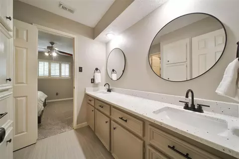 Bath - 17007 Windrow Dr, Spring, TX 77379 photo 5 of 7