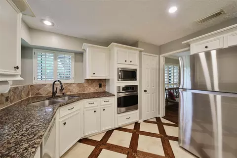 Kitchen - 17007 Windrow Dr, Spring, TX 77379 photo 3 of 5
