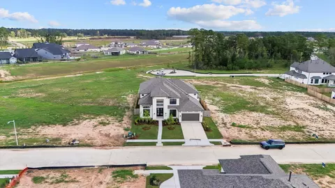 18521 Crowned Connell Ct, Conroe, TX 77302 photo 46