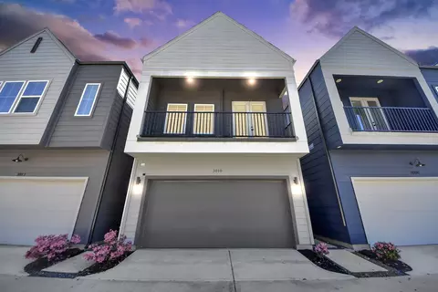 3010 Jensen Springs Ln, Houston, TX 77026