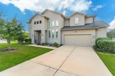 8107 Summer Breeze Ln, Rosenberg, TX 77469