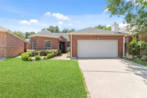 7115 W Hearthstone Green Dr, Houston, TX 77095