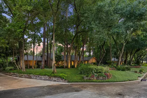 3615 Ascot Ln, Houston, TX 77092