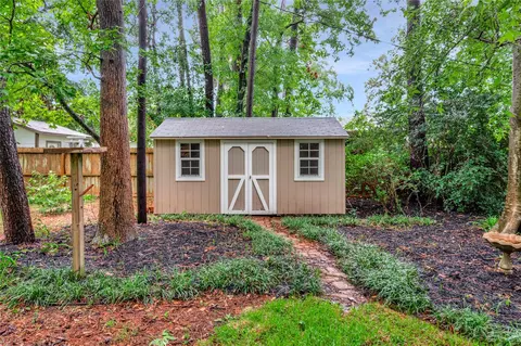 Exterior - 18102 Deep Brook Dr, Spring, TX 77379 photo 4 of 6