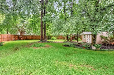 Exterior - 18102 Deep Brook Dr, Spring, TX 77379 photo 5 of 6