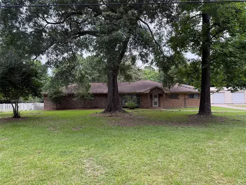 14275 Five Guinea Ln, Conroe, TX 77302
