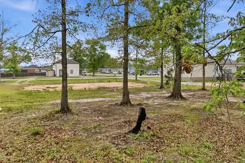 637 Wexford Dr, Conroe, TX 77303 photo 6