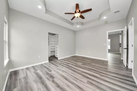 1110 Thrift St, El Campo, TX 77437