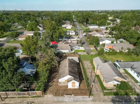 3101 Altoona St, Houston, TX 77026