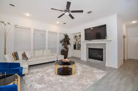 13511 Brookbluff Ln, Houston, TX 77077