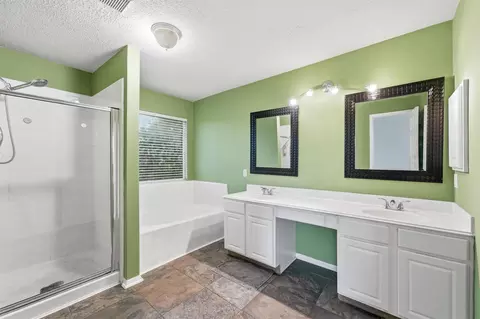Bath - 20531 Spring Bluff Ln, Spring, TX 77388 photo 1 of 3