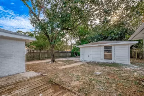 Exterior - 23131 Earlmist Dr, Spring, TX 77373 photo 6 of 9