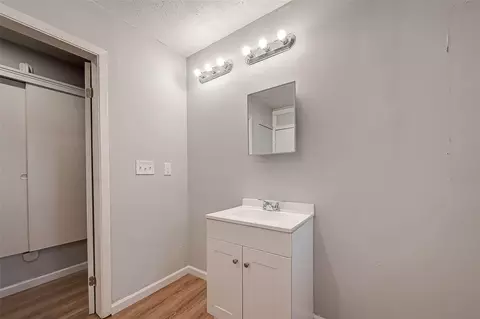Bath - 23131 Earlmist Dr, Spring, TX 77373 photo 5 of 5