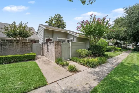 13010 Greenway Chase Ct #3010, Houston, TX 77072