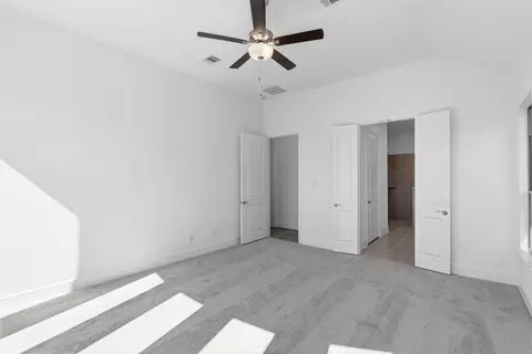 Bedroom - 10271 Bluegill Crest Dr, Willis, TX 77318 photo 4 of 4