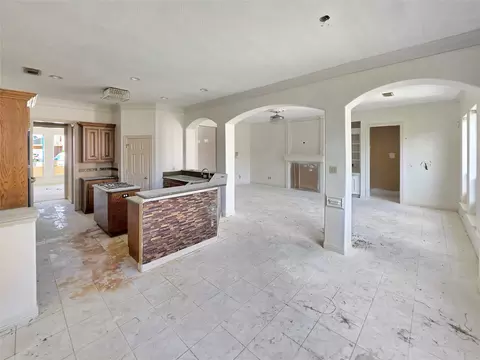 Living - 7402 Regency Pl, Spring, TX 77379 photo 3 of 6