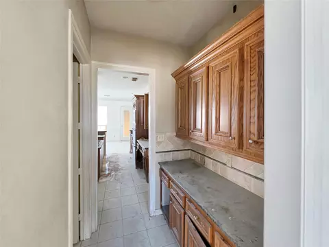 Entry Way - 7402 Regency Pl, Spring, TX 77379 photo 2 of 4