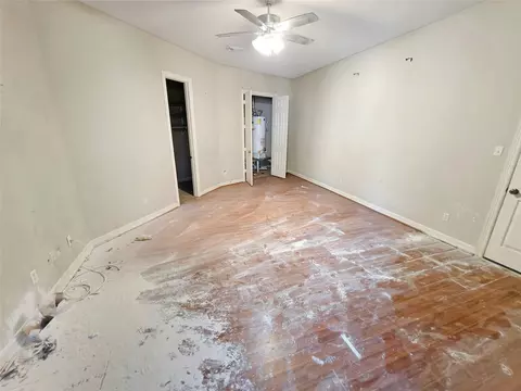 Bedroom - 7402 Regency Pl, Spring, TX 77379 photo 2 of 9